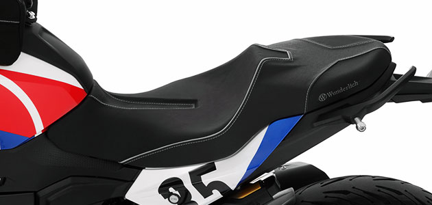 F900R ワンダーリッヒ カスタム シート