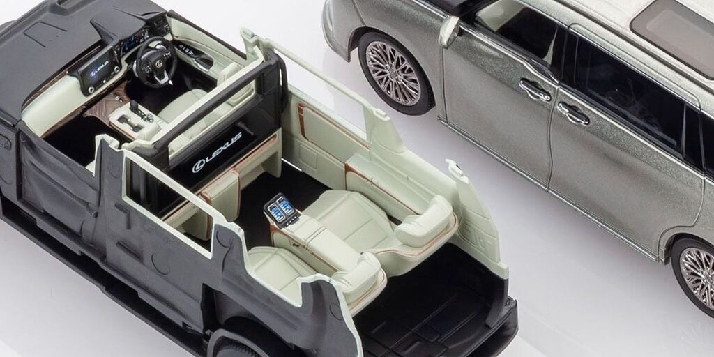 プレミア必死？ レクサス「LM500h」 1/43 京商ミニカー新発売